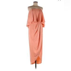 Shona Joy Size 6 Peach/Coral Strapless Cocktail dress